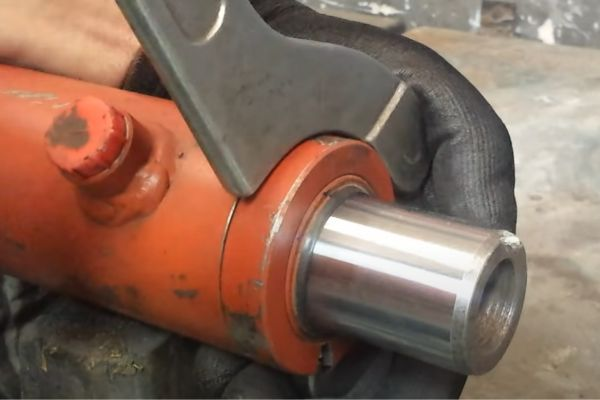 ஹைட்ராலிக் சிலிண்டர் அளவுகளை மாஸ்டரிங் செய்வது எப்படி