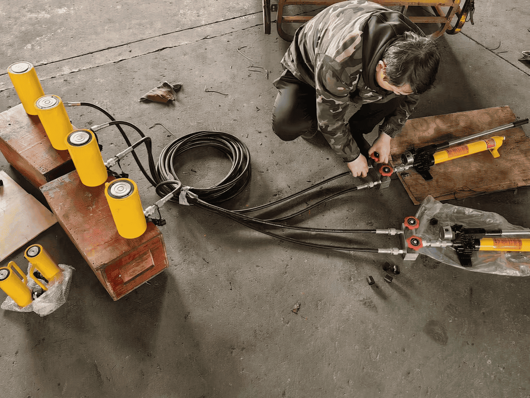 hydraulic jack