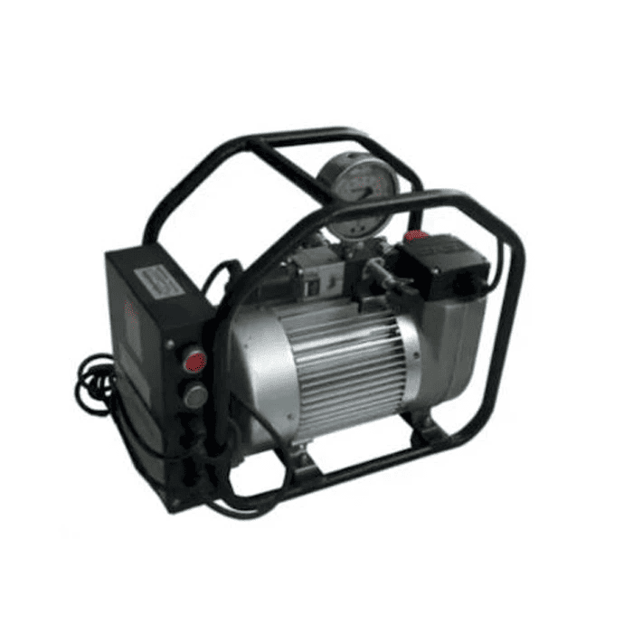 முறுக்கு குறடு பம்ப் டிரைவ் யூனிட்டை உள்ளடக்கியது